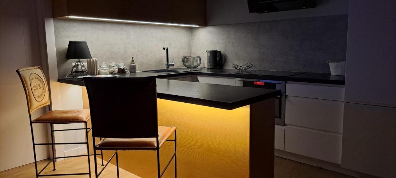 Loft Apartment " Amadeus " Tymienieckiego 25D วูดช์ ภายนอก รูปภาพ
