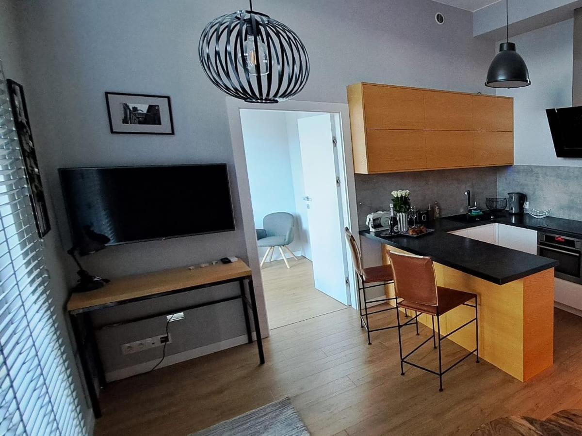 Loft Apartment " Amadeus " Tymienieckiego 25D วูดช์ ภายนอก รูปภาพ