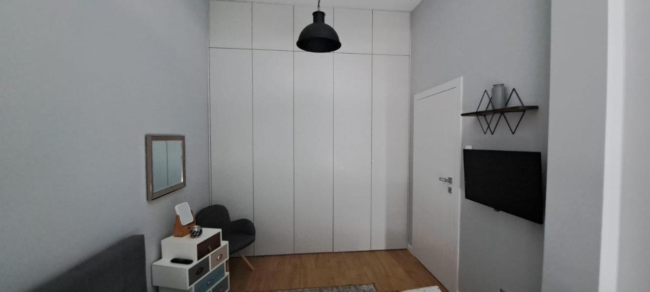 Loft Apartment " Amadeus " Tymienieckiego 25D วูดช์ ภายนอก รูปภาพ